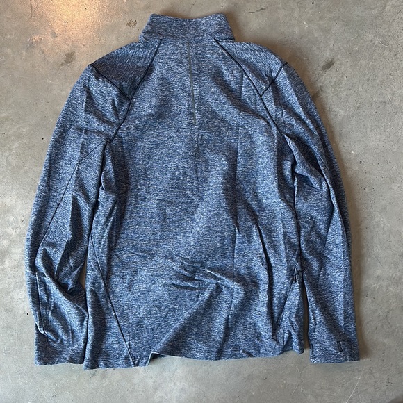 Lululemon XS athletic long sleeve with zipper - Picture 2 of 3